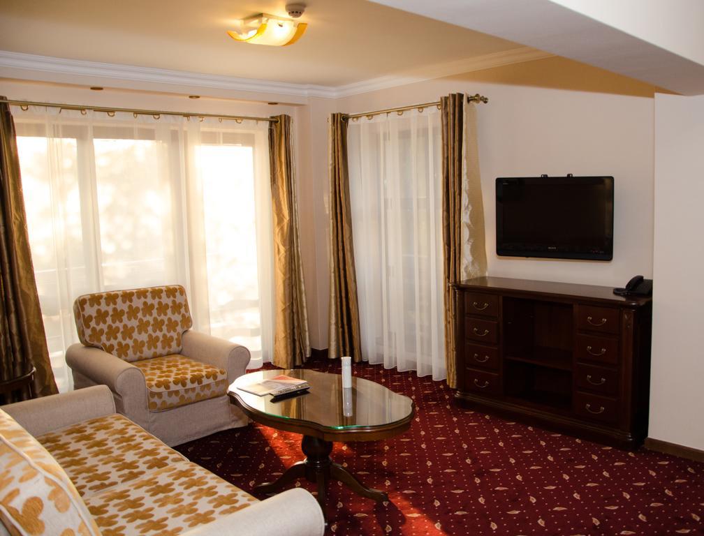 Edelweiss Poiana Hotels Poiana Brasov Exteriör bild