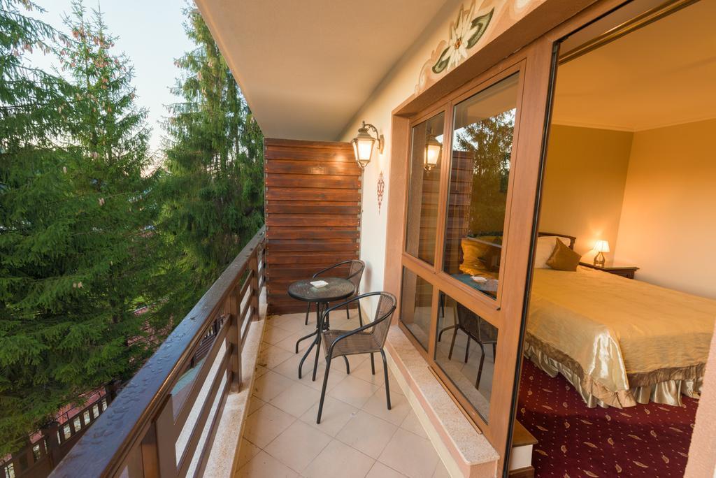 Edelweiss Poiana Hotels Poiana Brasov Exteriör bild