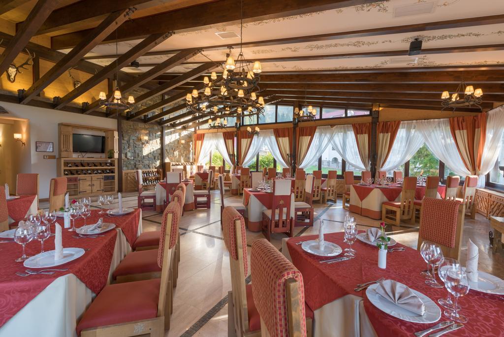 Edelweiss Poiana Hotels Poiana Brasov Exteriör bild