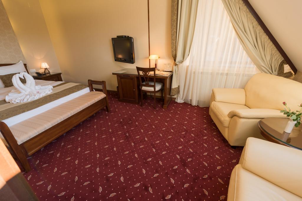 Edelweiss Poiana Hotels Poiana Brasov Exteriör bild